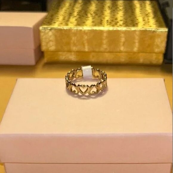 New Gold Heart Eternity Ring Band - Picture 3 of 4